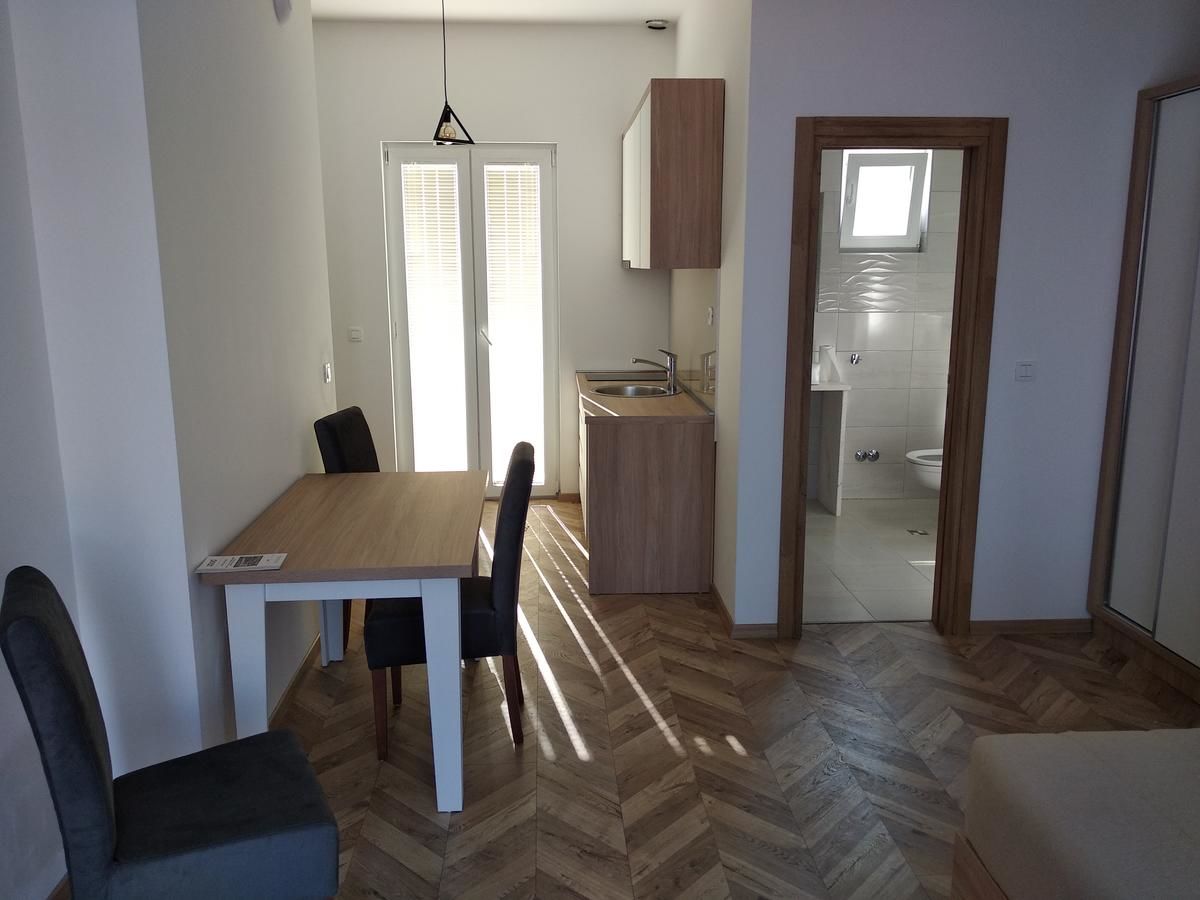 Апартаменты Sun and Sea Apartments Будва-10