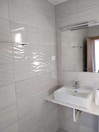 Апартаменты Sun and Sea Apartments Будва Апартаменты-студио с видом на море-5