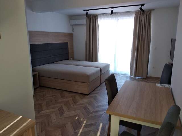 Апартаменты Sun and Sea Apartments Будва-15